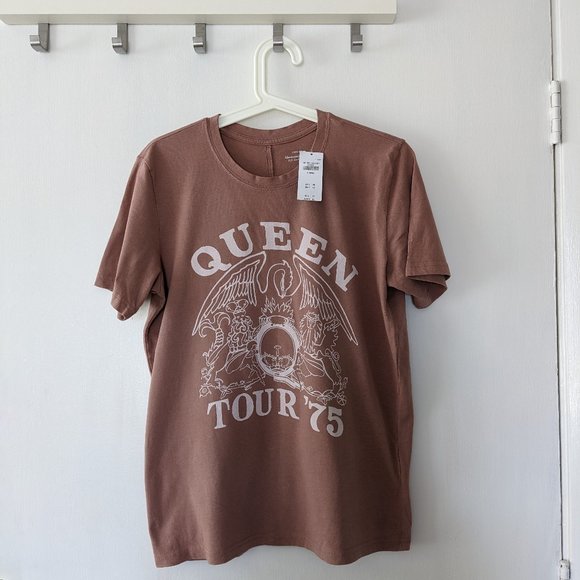 Abercrombie & Fitch Queen 90s-Inspired Relaxed Band Tee New with Tags Women's XS - Picture 1 of 4